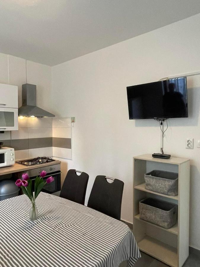 Apartment Greta Labin  Eksteriør billede