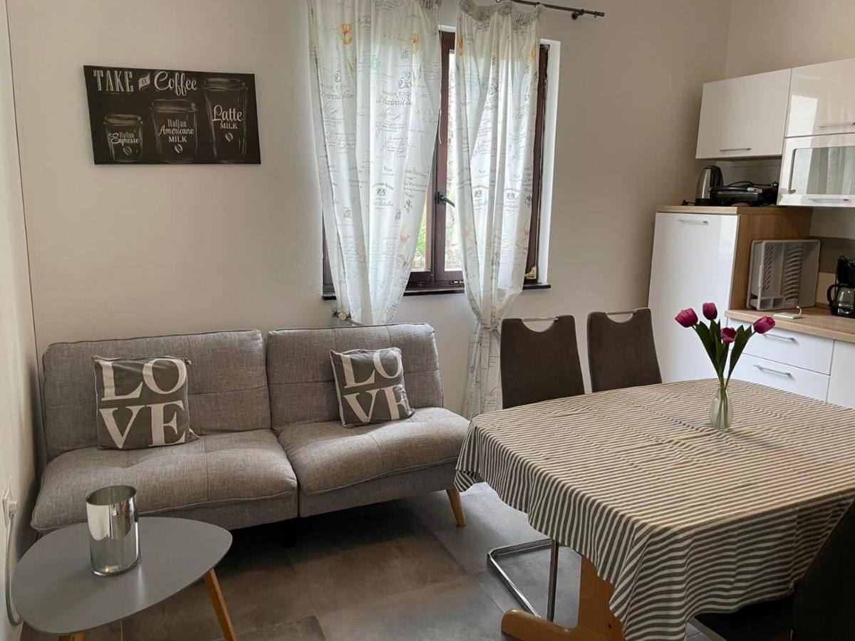 Apartment Greta Labin  Eksteriør billede